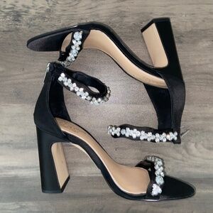Mischka Badgley Jeweled Heels Black